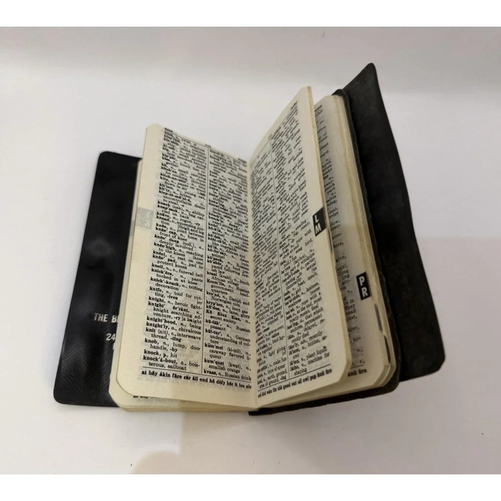 Vintage Webster's Dictionary The Broadway National Bank Bayonne NJ 1940s